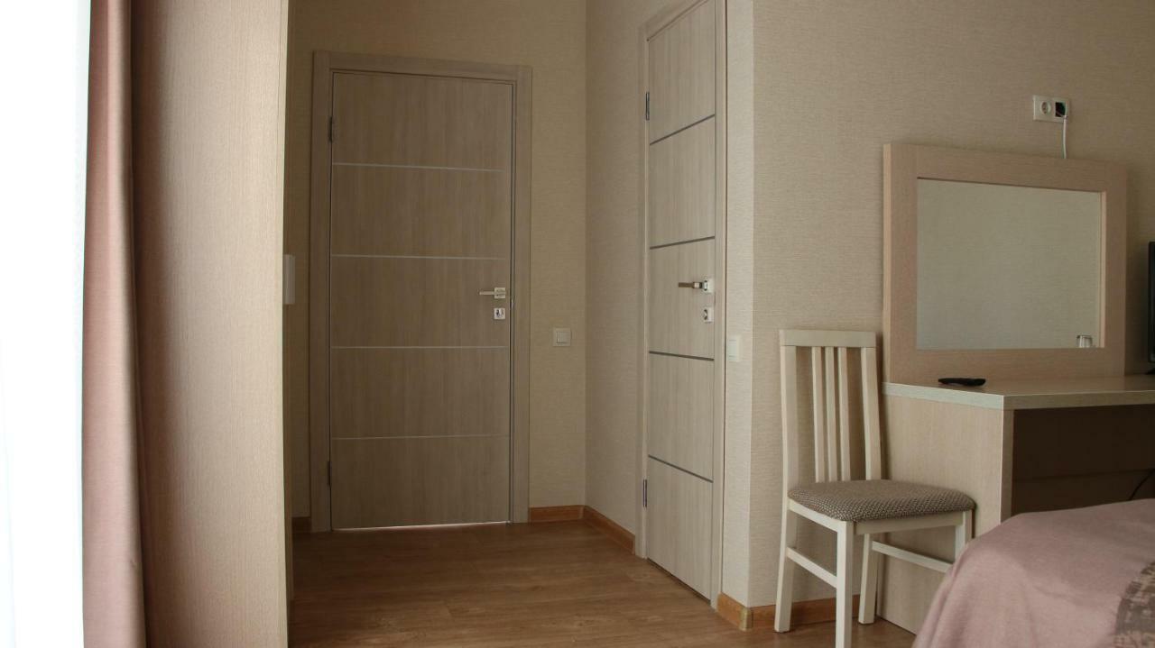 Guest House Letto Gagry Eksteriør bilde